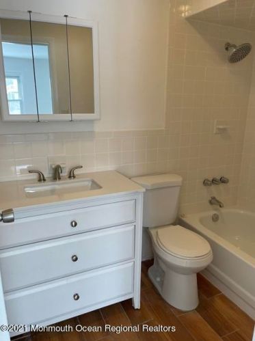 132 Dewitt Ave, Tinton Falls NJ 07712-6721 exterior