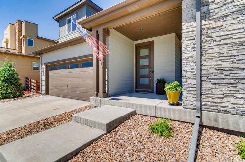 10113 Uravan St, Denver, CO 80022-8860
