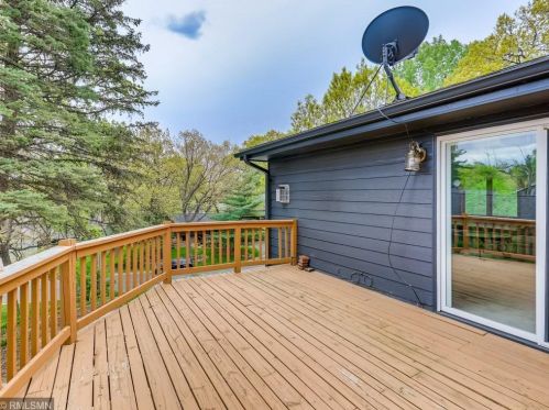 2265 James Ct, Saint Paul MN  55122-2317 exterior