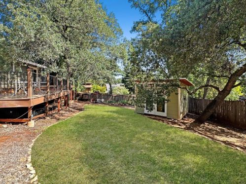 130 Colonial Dr, Auburn, CA 95603-2949