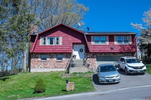 86 White Birch Dr, Waterbury, CT 06708-2142
