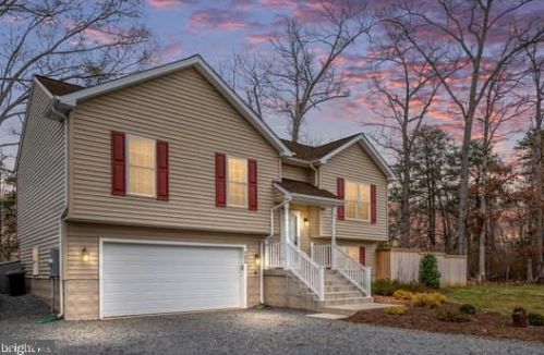 105 Lake Country Dr, Mineral, VA 23117-5066