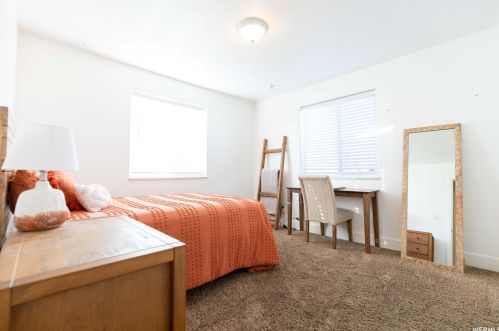 165 400, Smithfield UT 84335-1350 exterior