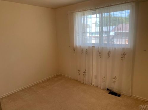 2680 Sherwood Ln, Pueblo CO  81005-3316 exterior