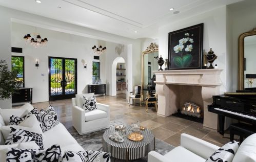 20 Black Falcon, Irvine CA  92603-0420 exterior