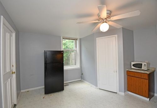 415 Ada St, Cincinnati OH 45219-1103 exterior