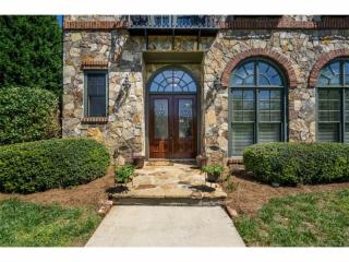 1462 Hedgewood Ln, Kennesaw, GA 30152-4513