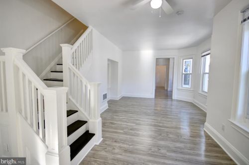 253 Highland Ave, Trenton NJ 08620-2946 exterior