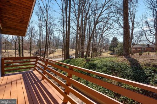 1006 Somerset Ln, Silver Spring MD 20904-6241 exterior