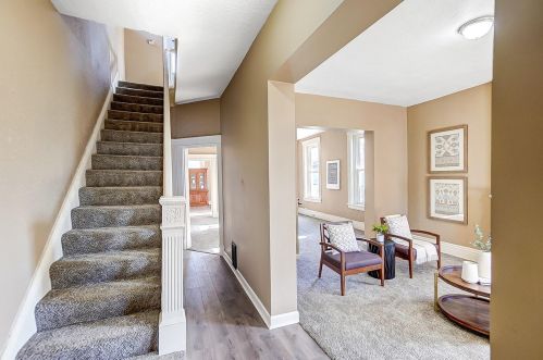 1038 Academy Ave, Cincinnati OH  45205-1643 exterior