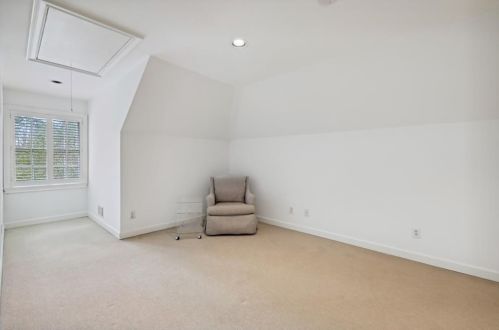1041 Farmington Ln, Atlanta GA  30319-2811 exterior