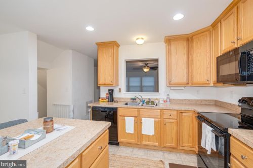 42 Ventura Way, Hedgesville WV  25427 exterior