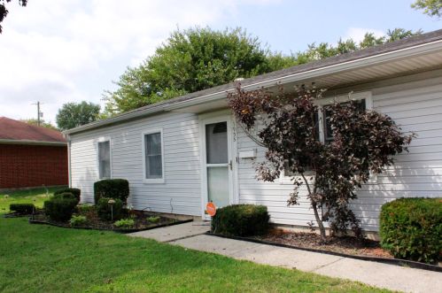 1935 Amanda St, Springfield, OH 45506-3301