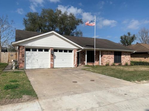 501 Lincoln St, Deer Park, TX 77536-6251