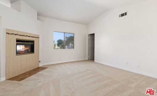 9193 Middlefield Dr, Riverside CA  92508-6258 exterior