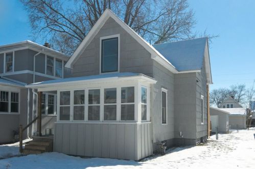 892 Bayard Ave, Saint Paul, MN 55102-4002