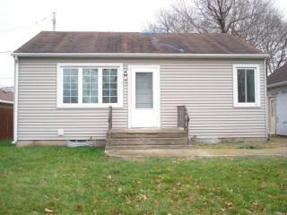 504 Buchanan St, Lorenzo, IL 60481-1482