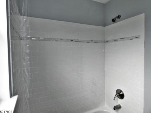 55 Saxton Dr, Hackettstown NJ  07840-1742 exterior