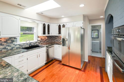 14500 Carona Dr, Silver Spring MD  20905-5885 exterior