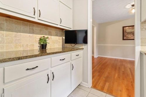 100 Bent Arrow Dr, Stockbridge GA  30281-4839 exterior