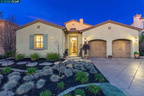 268 Drummond Dr, Hayward, CA 94542-7921