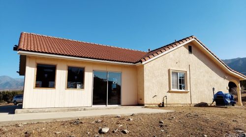 29710 123rd St, Pearblossom, CA 93553-3487