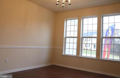 30 Stoneham Rd, Trenton NJ exterior