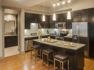 2724 Kipling St, Houston TX  77098-1215 exterior