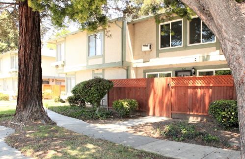 625 Balfour Dr, San Jose, CA 95111-1157