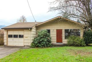9112 Rural St, Portland, OR 97266-5559