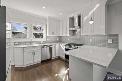 242 Williams Ave, Hasbrouck Heights NJ  07604-2127 exterior
