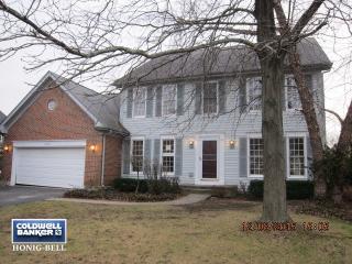 17625 Westwind Dr, Gurnee, IL 60031-1695
