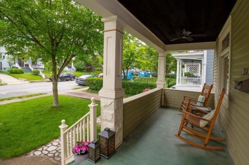 1347 Cryer Ave, Cincinnati, OH 45208-2806