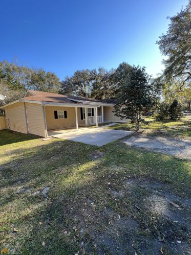 1259 Us Highway 80, Bloomingdale, GA 31302-9250