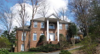 114 Rainsong Rd, Dalton, GA 30720-8044