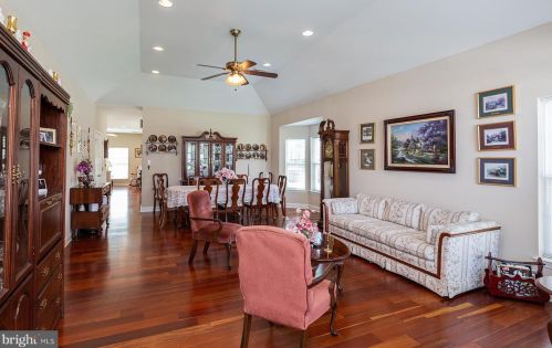 1700 Speedwell Rd, Lancaster PA  17601-4628 exterior