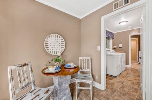 1208 Park Ln, Santa Ana CA  92706-1423 exterior