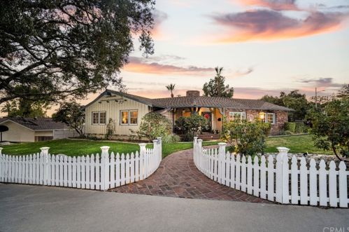 718 Huerta Verde Rd, Glendora, CA 91741-2238