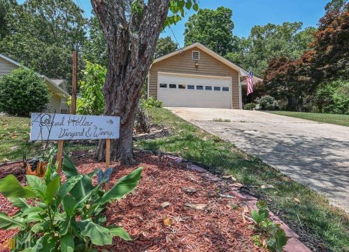 3681 Quail Hollow Trl, Lithonia, GA 30039-4446