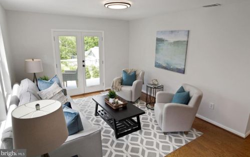 6511 Kansas Ln, Silver Spring MD  20912-4719 exterior