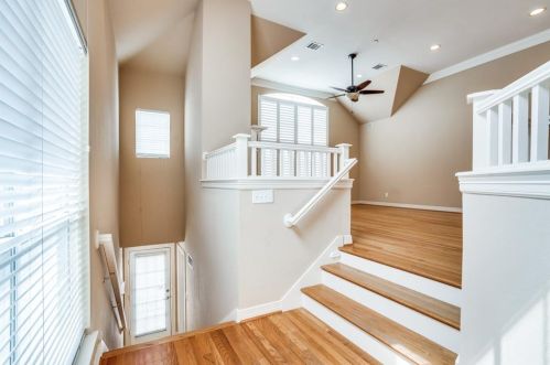 4120 Oberlin Way, Addison TX  75001-3527 exterior