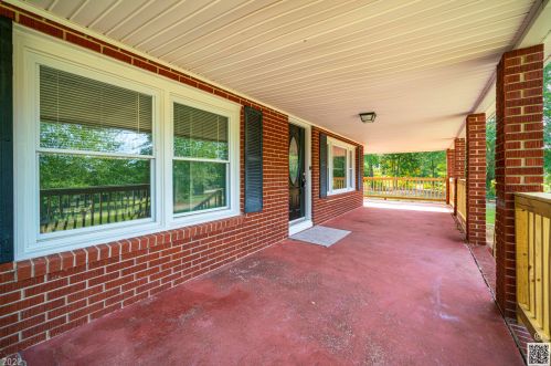 293 Piney Heights Rd, Burnettown, SC 29851-2820