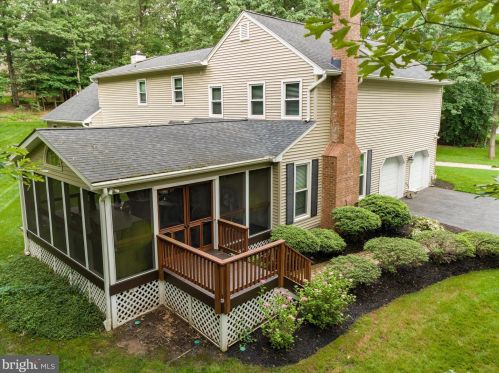 223 Ambleside Dr, Severna Park, MD 21146-4900