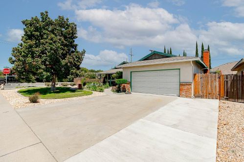 3424 Selby Ln, Modesto, CA 95355-1622