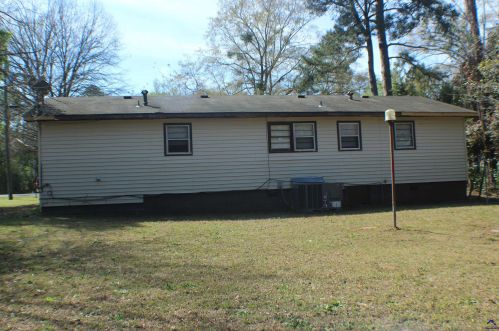 202 Choctaw St, Warner Robins, GA 31088-4368