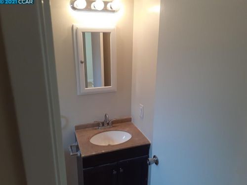 1772 Elmhurst Ln, Concord CA  94521-2017 exterior