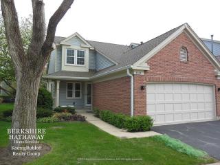 1329 Fairfield Ct, Wheeling, IL 60090-6936