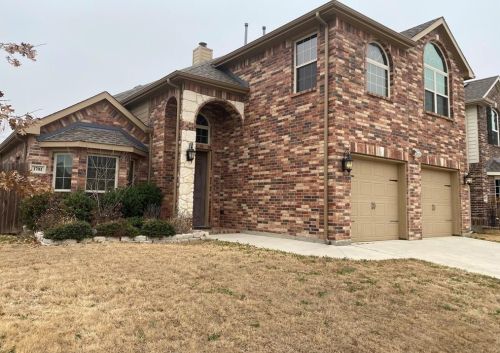 1701 Creosote Dr, Fort Worth TX  76177 exterior