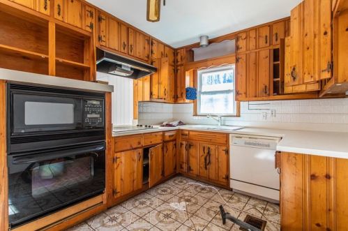 1879 Audubon Dr, Atlanta GA  30329-2706 exterior