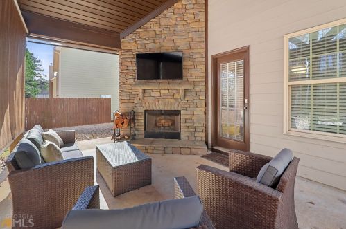 95 Cliffhaven Cir, Newnan GA  30263-5773 exterior